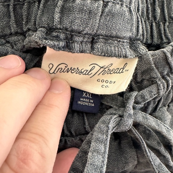 Universal thread goods co ladies linen shorts xxl - Picture 3 of 7
